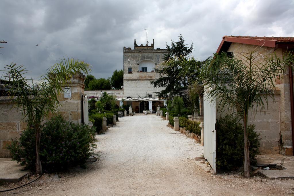 Agriturismo Tenuta Mazzetta Mesagne Exterior foto